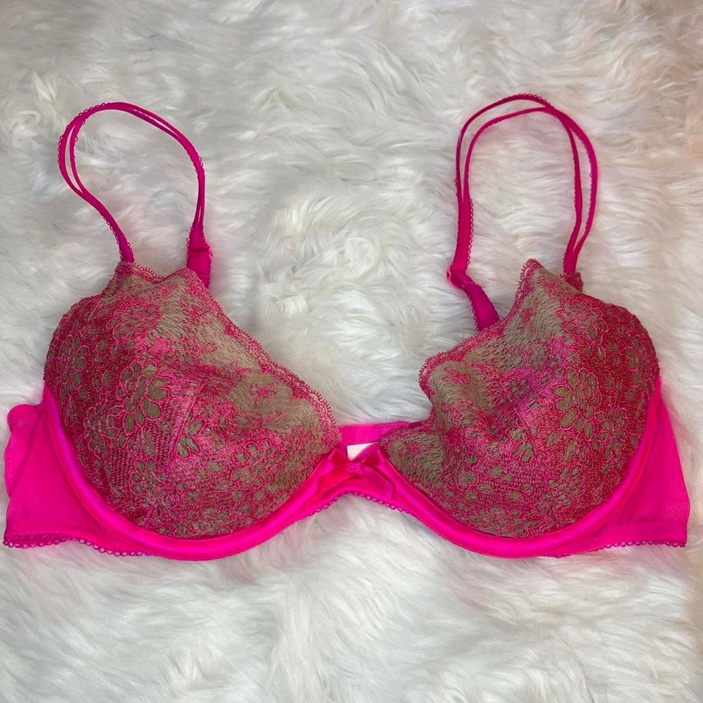 Victoria’s Secret bra size 34C